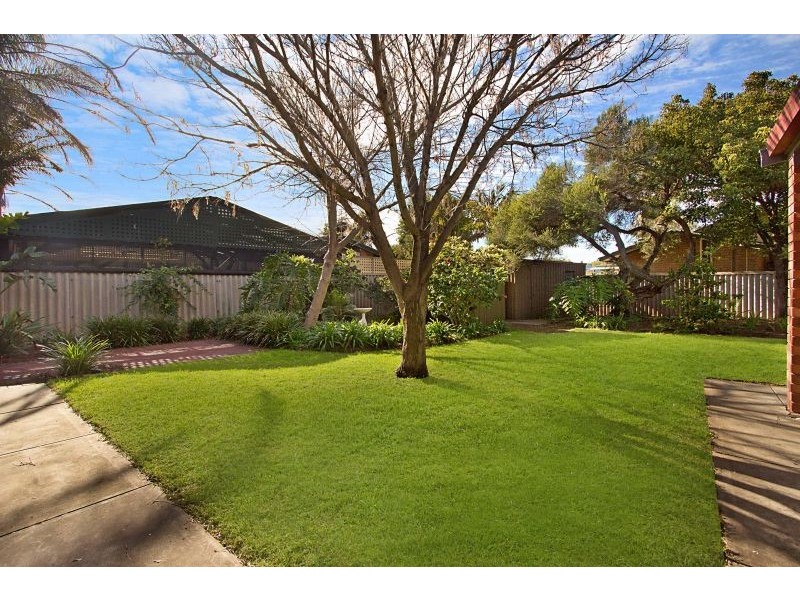 3 Noosa Place, West Lakes Shore SA 5020