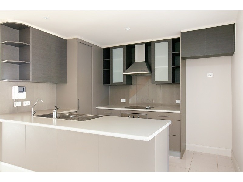 1/211 Findon Road, Findon SA 5023