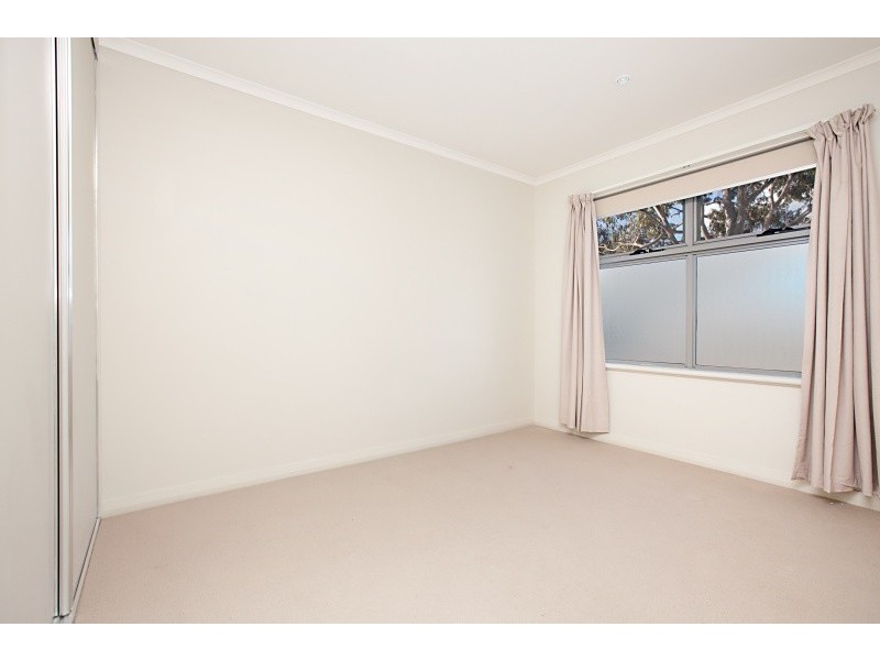 1/211 Findon Road, Findon SA 5023