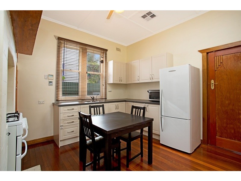 10 Francis Street, Peterhead SA 5016