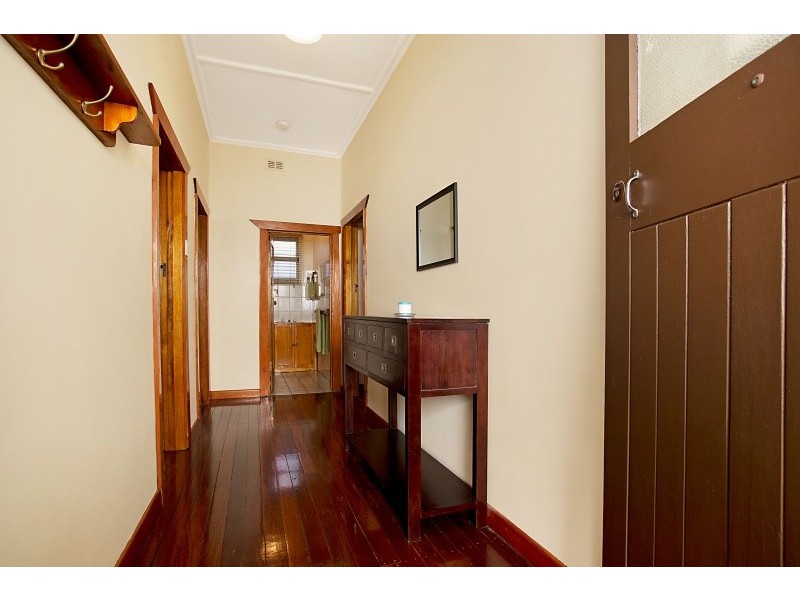 10 Francis Street, Peterhead SA 5016