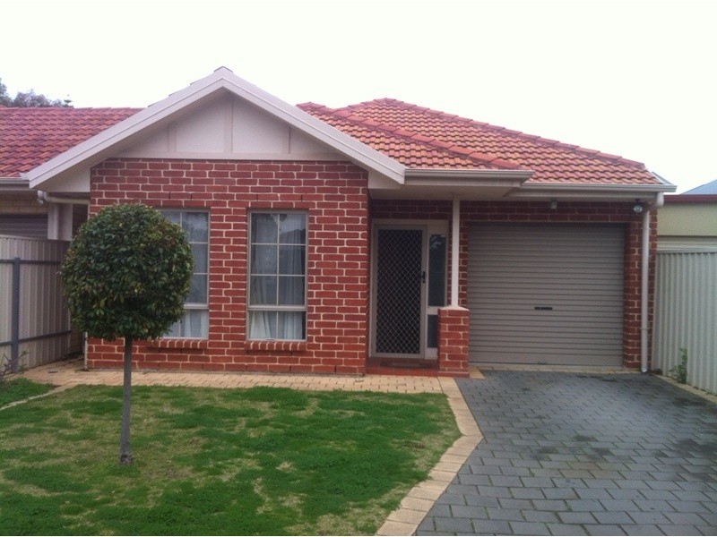 8 Owen Street, Seaton SA 5023