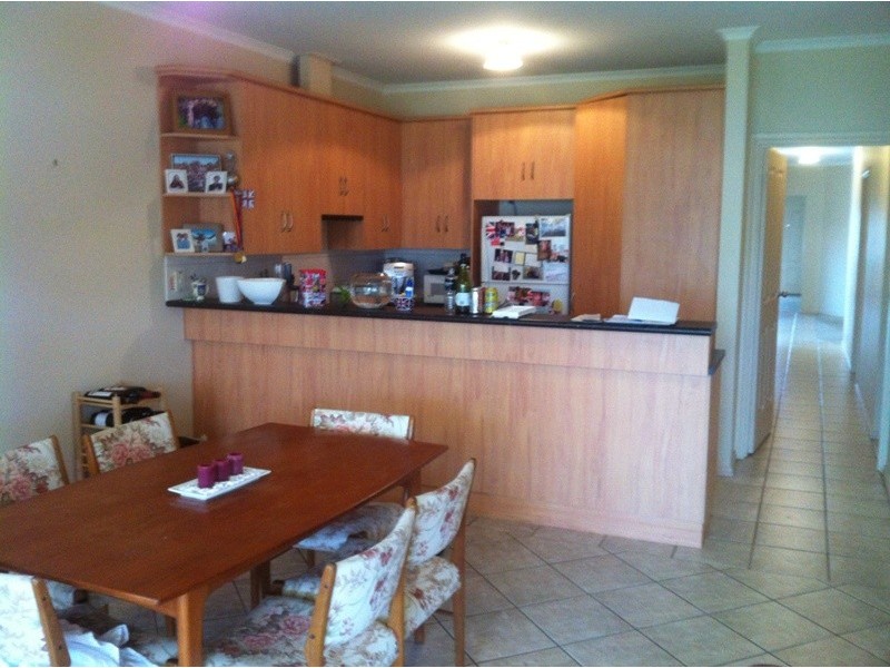 8 Owen Street, Seaton SA 5023