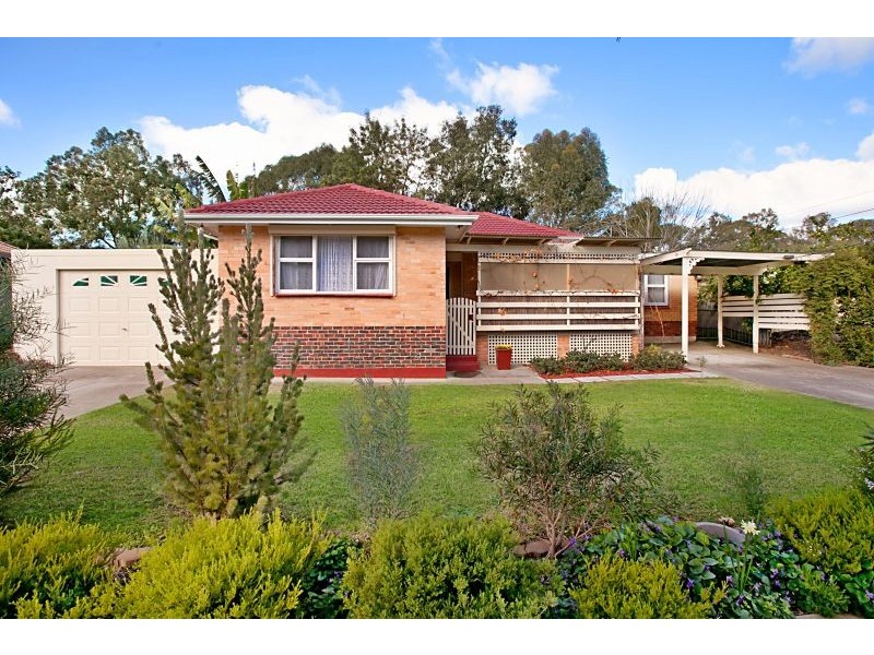 15 Stirling Walk, Redwood Park SA 5097