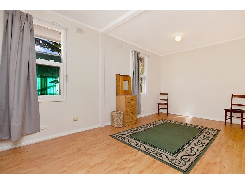 15 Stirling Walk, Redwood Park SA 5097