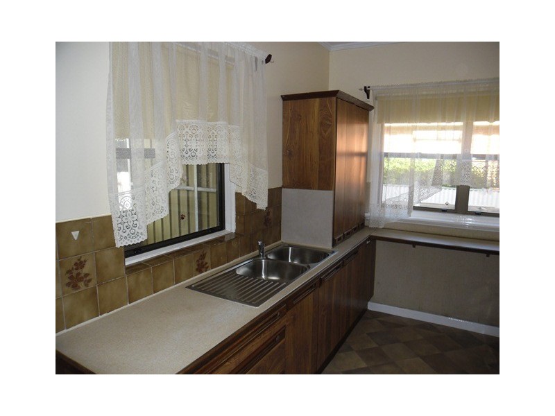 37 Poole Avenue, Woodville SA 5011