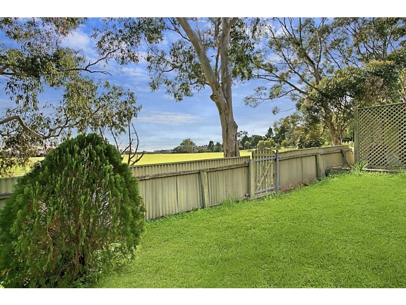 18 Fairway Street, Para Hills SA 5096