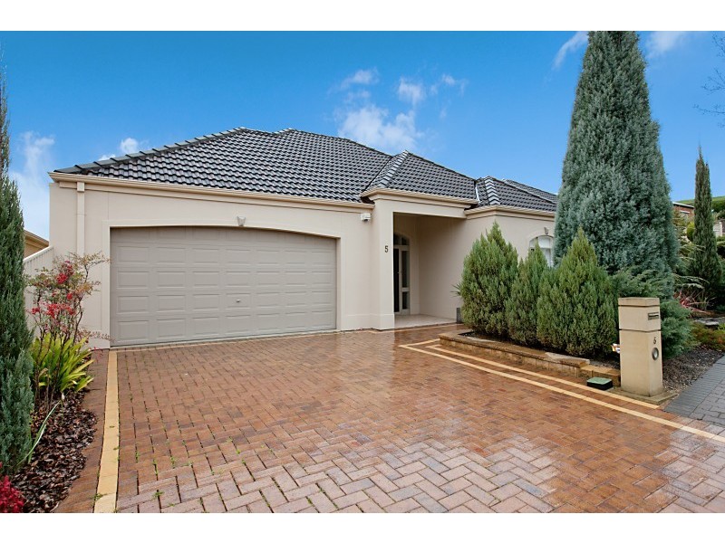 5 Rokewood Circuit, Golden Grove SA 5125