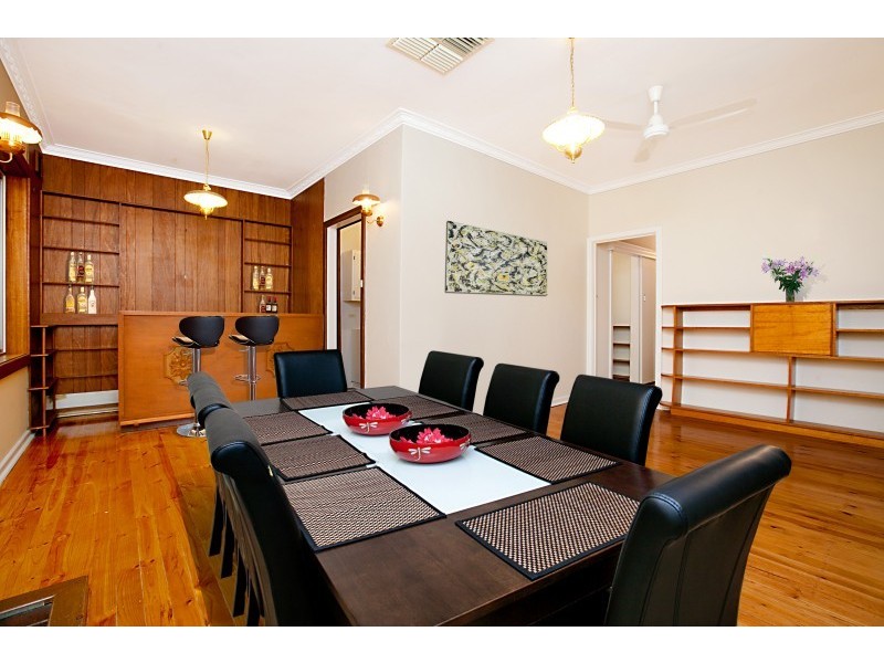 32 Chaddenwick Road, Elizabeth Vale SA 5112