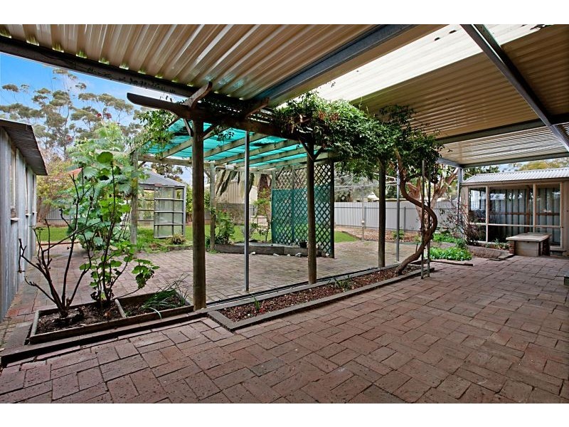 32 Chaddenwick Road, Elizabeth Vale SA 5112