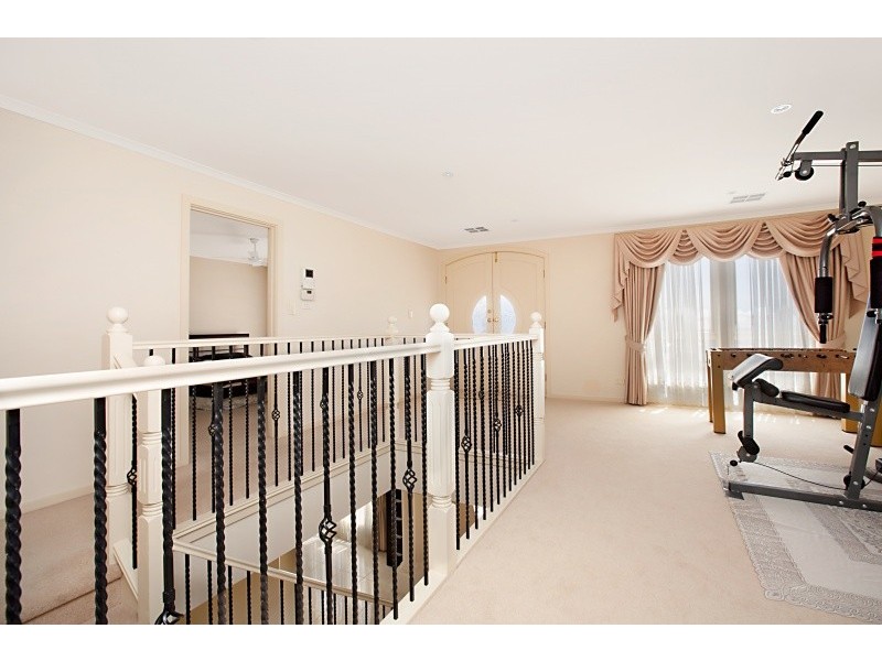 14 Otway Crescent, Mawson Lakes SA 5095