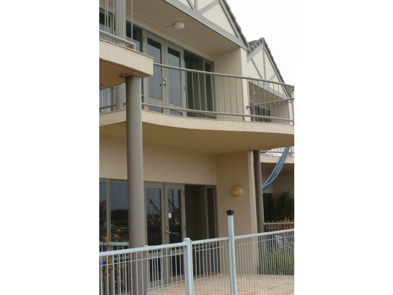 5/12 Arcadia Court, North Haven SA 5018