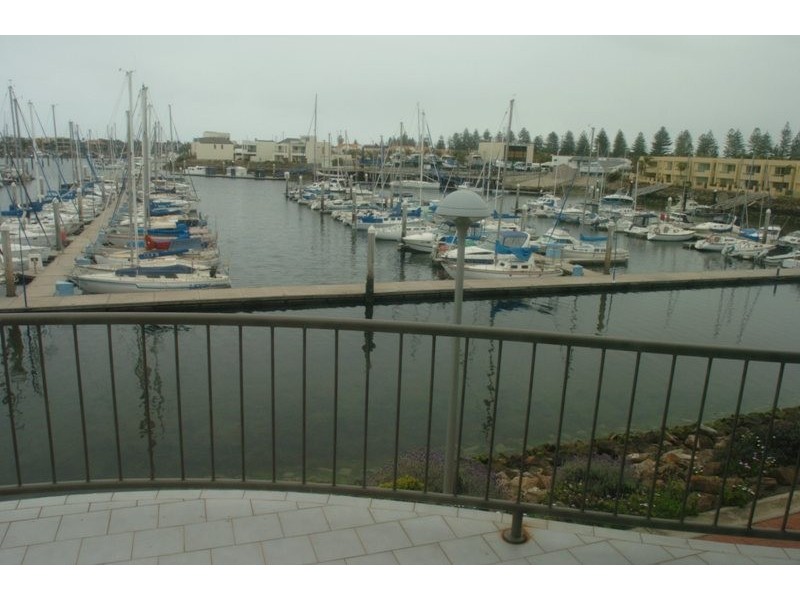 5/12 Arcadia Court, North Haven SA 5018