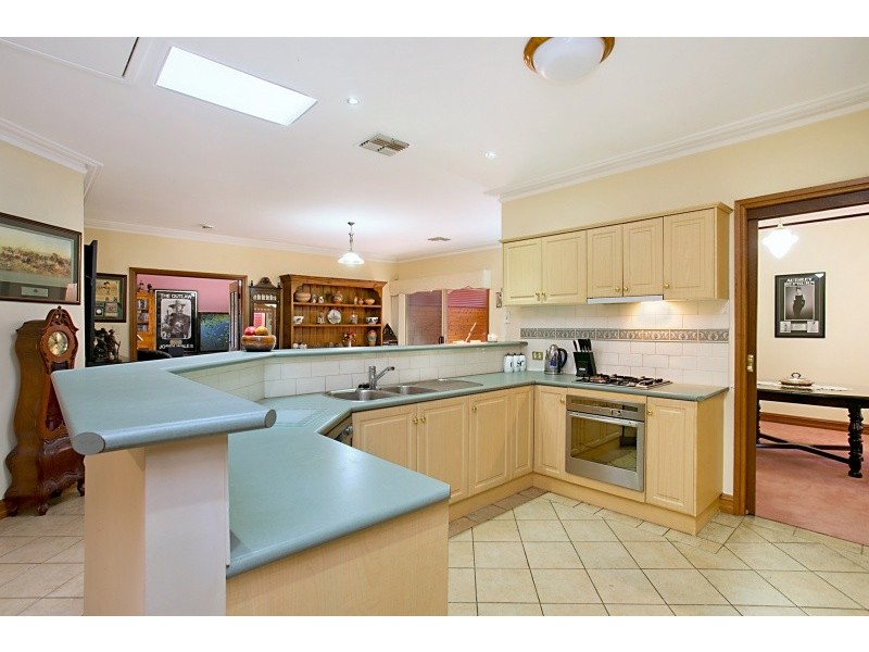 13 Sheaoak Drive, Mawson Lakes SA 5095