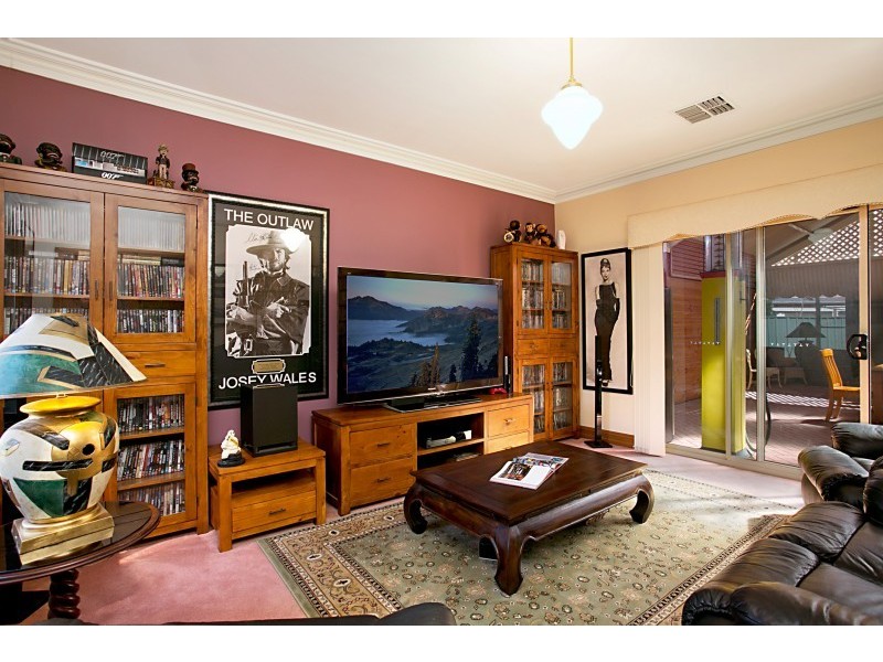 13 Sheaoak Drive, Mawson Lakes SA 5095