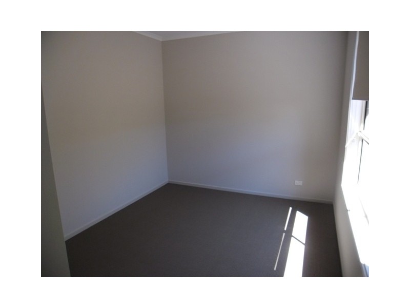 21 Avro Avenue, Albert Park SA 5014