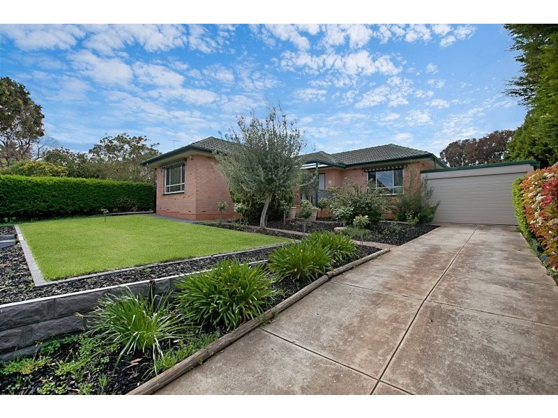 10 Stevens Avenue, Para Hills SA 5096