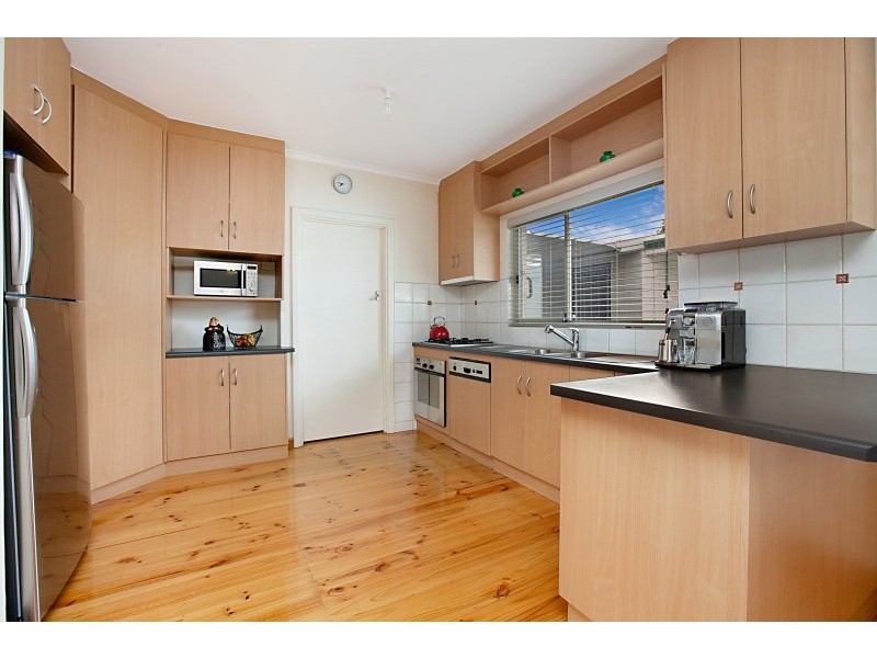 10 Stevens Avenue, Para Hills SA 5096