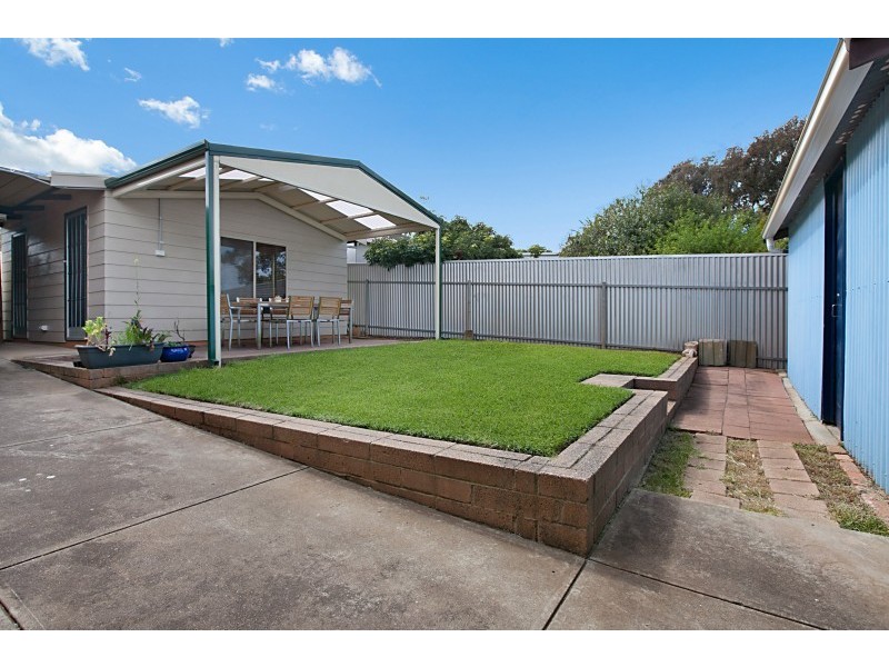 10 Stevens Avenue, Para Hills SA 5096