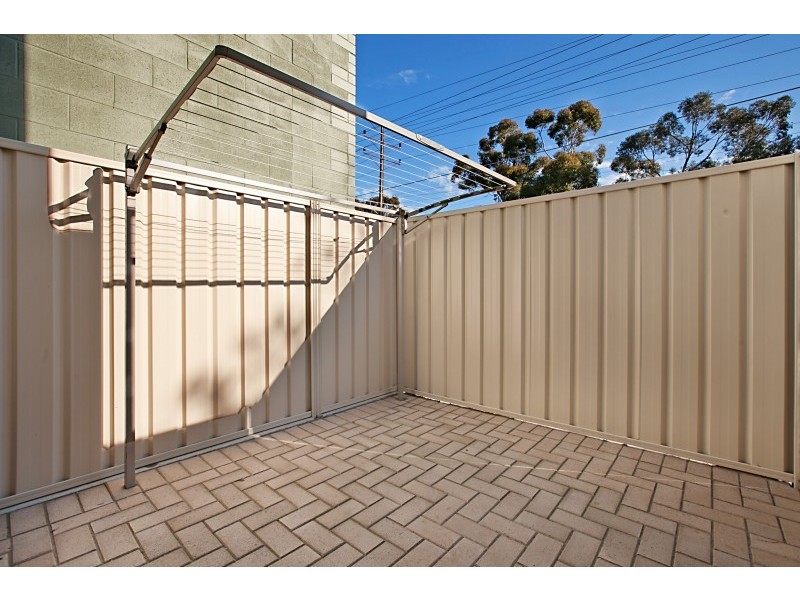 1/731  Port Road, Woodville SA 5011