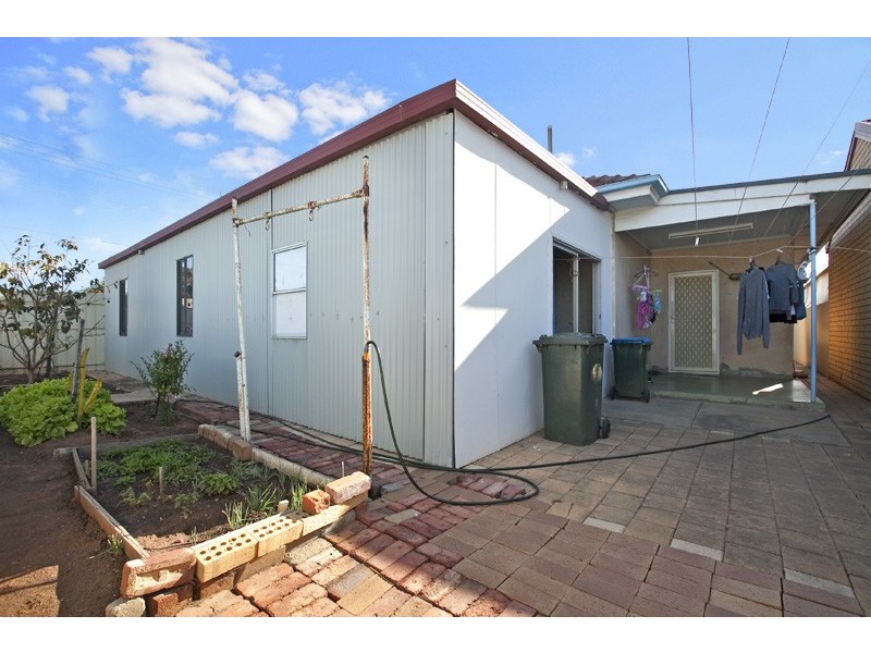 4 Dudley Street, Mansfield Park SA 5012