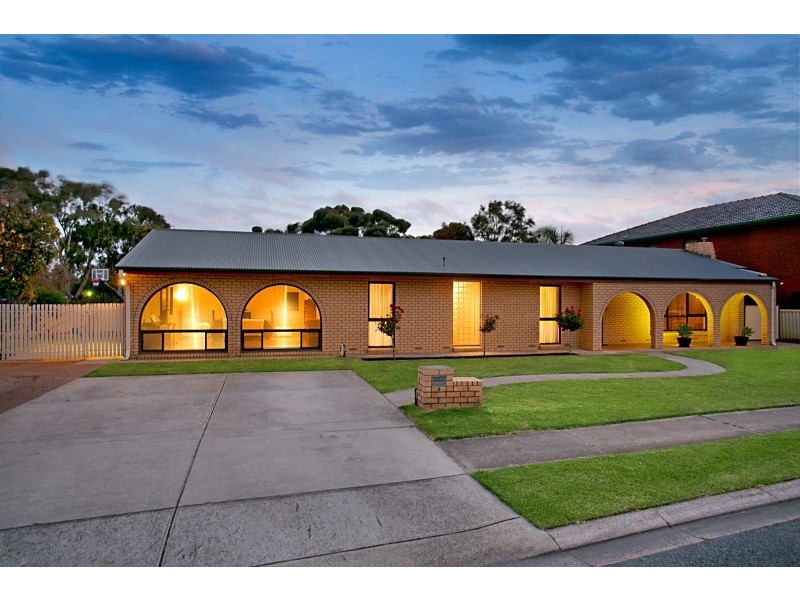 8  Janette Place, Grange SA 5022