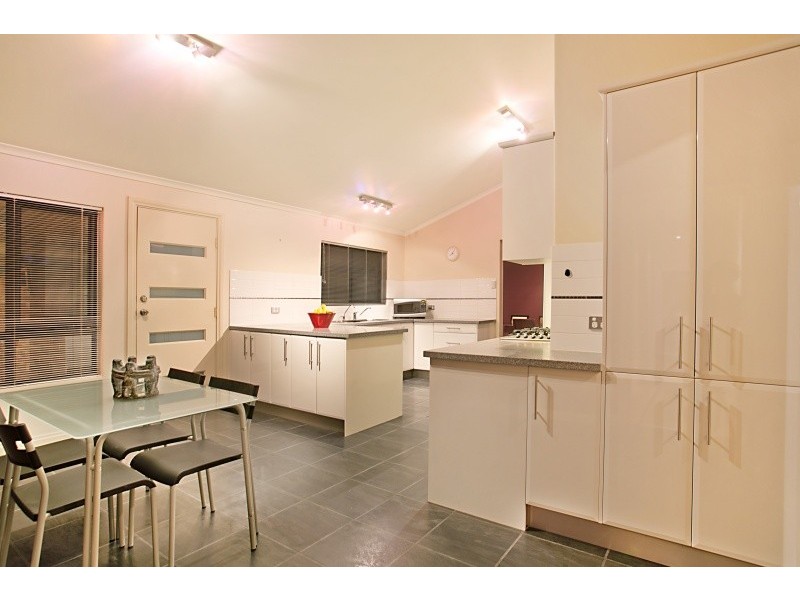 8  Janette Place, Grange SA 5022