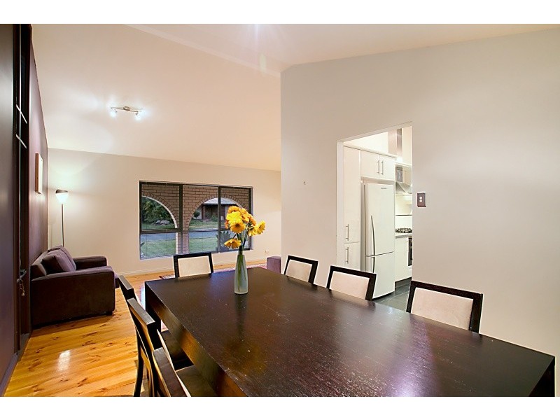 8  Janette Place, Grange SA 5022