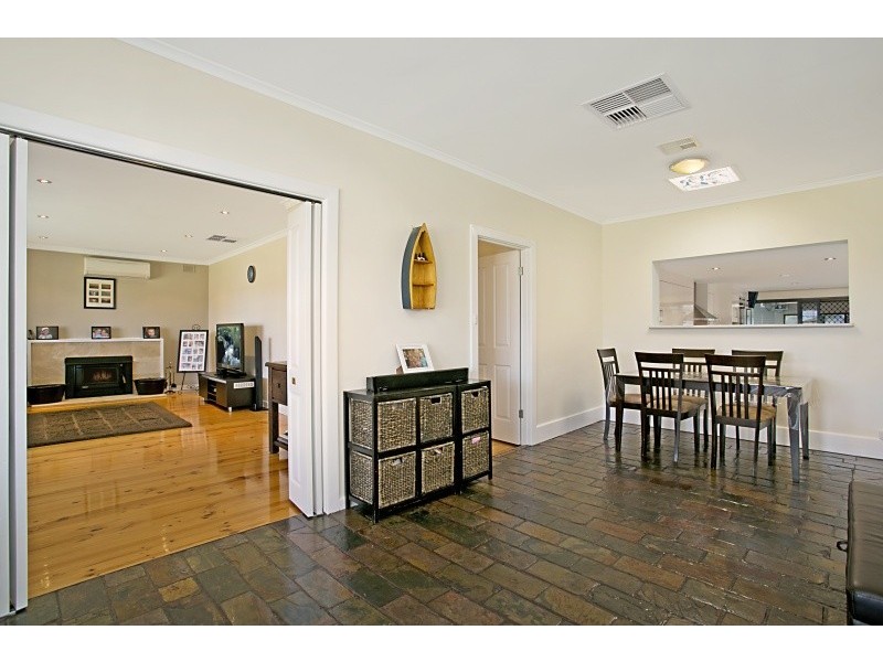 17 Sutherland Avenue, Semaphore Park SA 5019