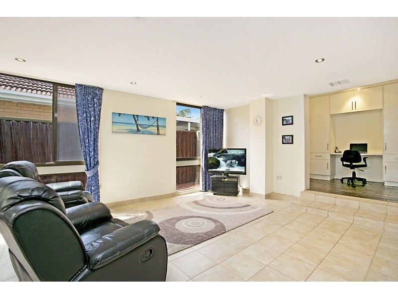 17 Sutherland Avenue, Semaphore Park SA 5019