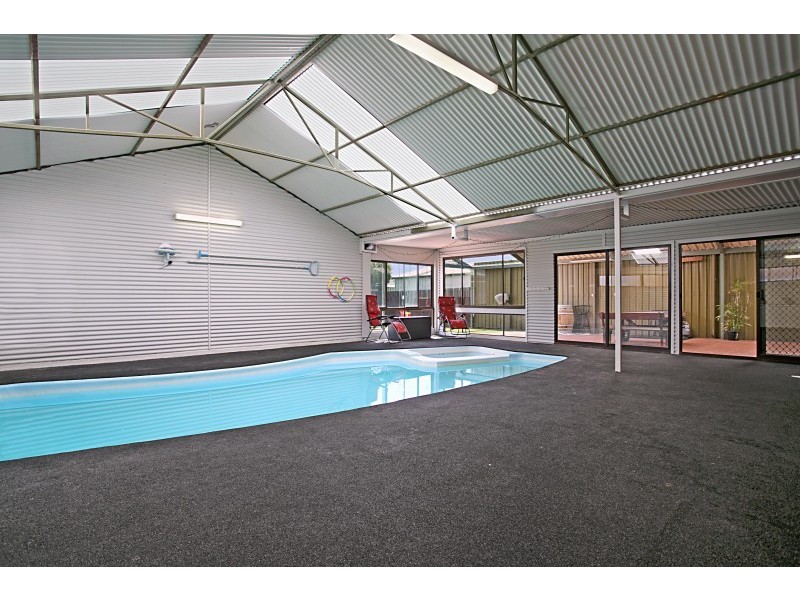 17 Sutherland Avenue, Semaphore Park SA 5019