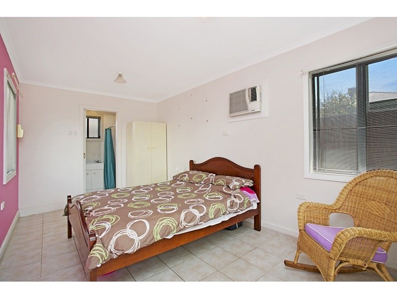 17 Sutherland Avenue, Semaphore Park SA 5019