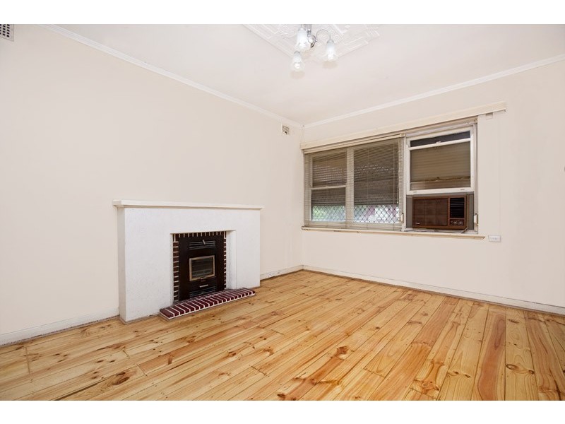 137 Humphries Terrace, Woodville Gardens SA 5012