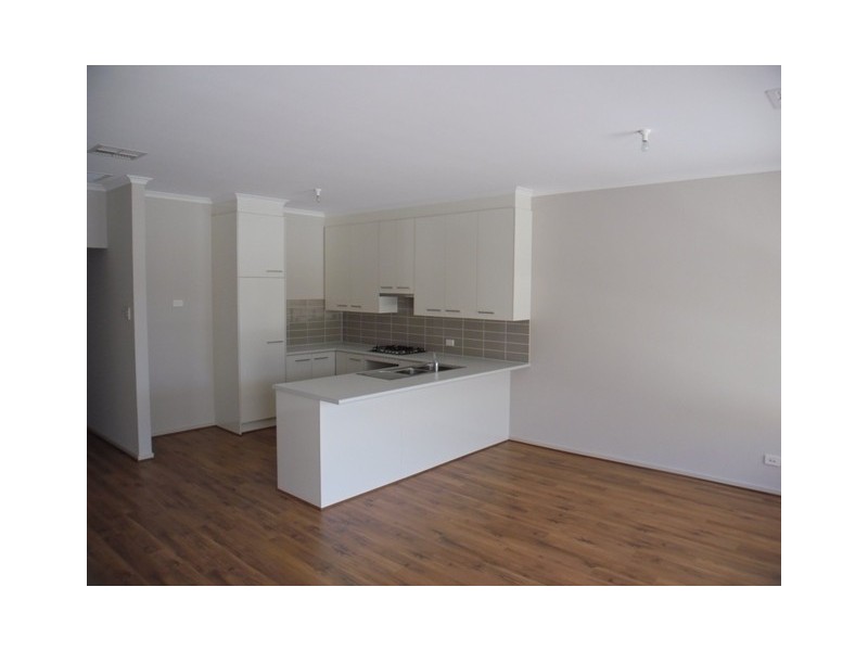 21 Avro Avenue, Albert Park SA 5014