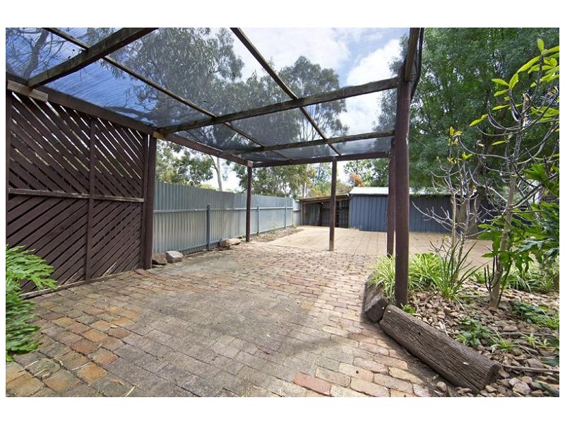 17 Billabong Road, Para Hills SA 5096