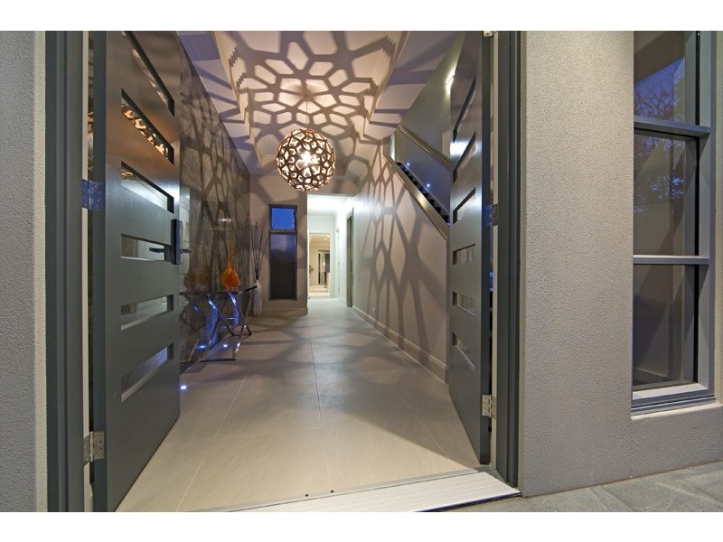 9 Lexington Road, Henley Beach South SA 5022