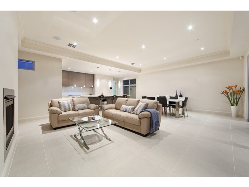 9 Lexington Road, Henley Beach South SA 5022