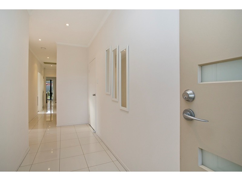 72 Hamilton Road, Athol Park SA 5012