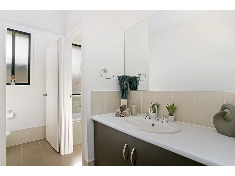 72 Hamilton Road, Athol Park SA 5012