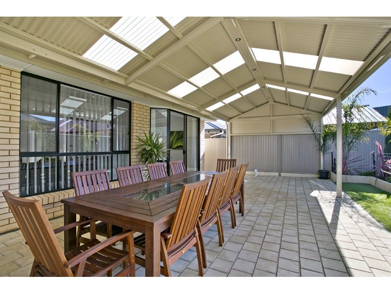 72 Hamilton Road, Athol Park SA 5012