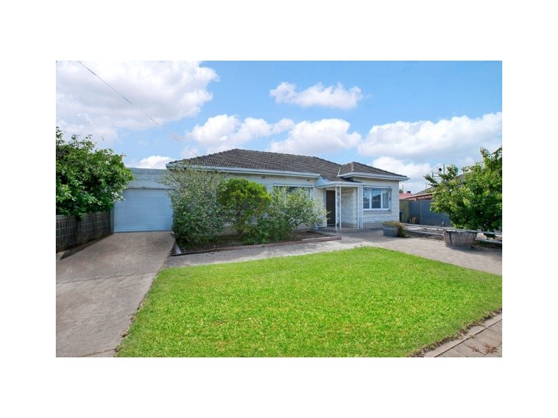 124 Beach Street, Grange SA 5022