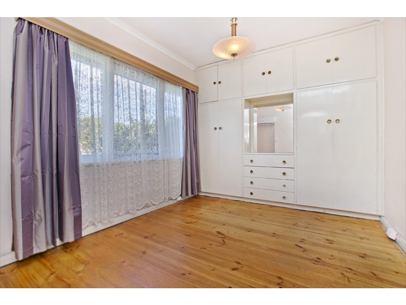 124 Beach Street, Grange SA 5022