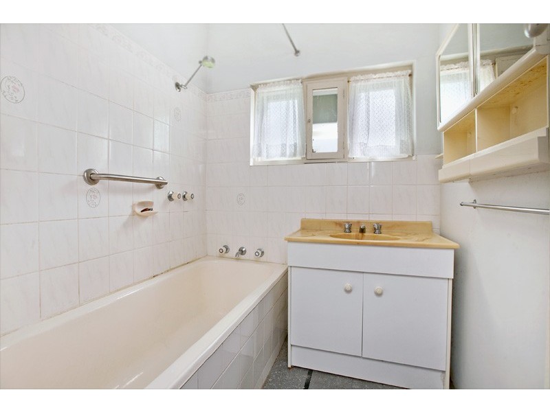 124 Beach Street, Grange SA 5022