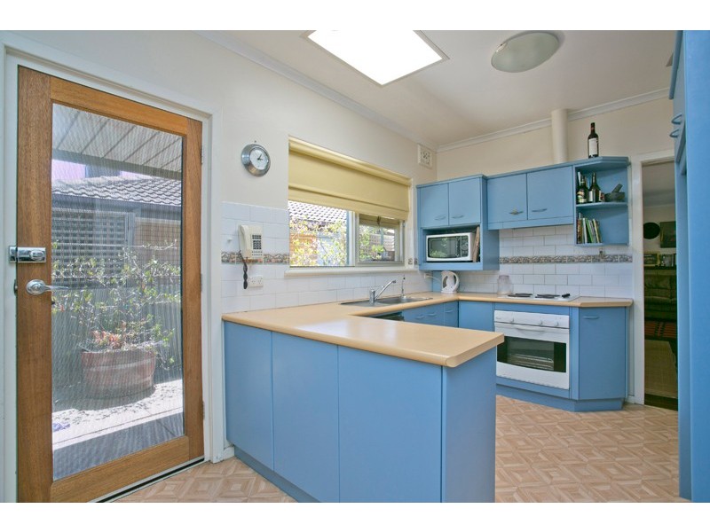 22 Doncaster Avenue, Valley View SA 5093