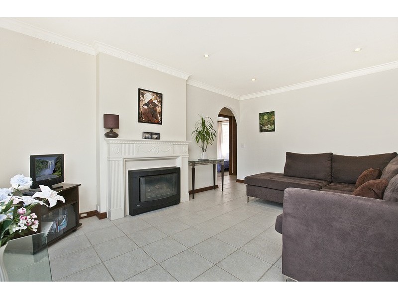 3/34  Lochside Drive, West Lakes SA 5021