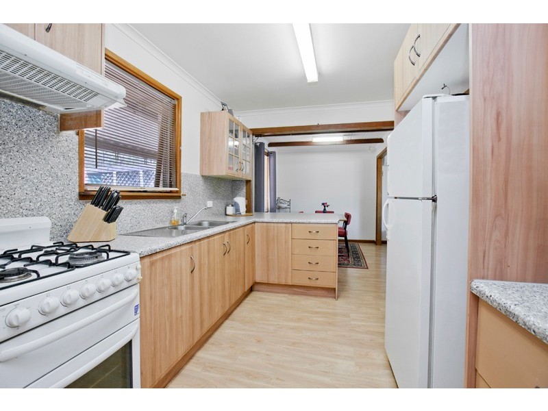 8 Farr Court, Para Hills West SA 5096