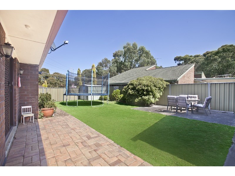 2 Bleng Court, Flagstaff Hill SA 5159