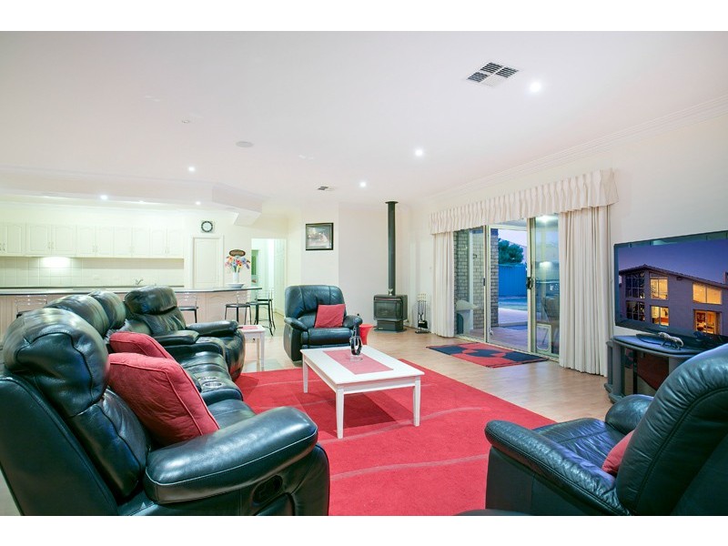 3 Jacaranda Grove, Mawson Lakes SA 5095