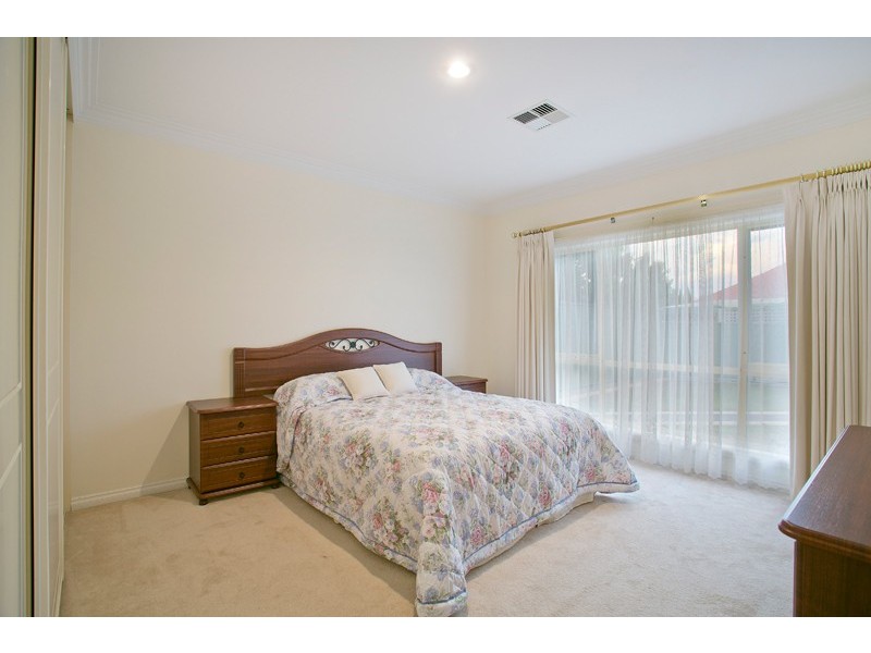 3 Jacaranda Grove, Mawson Lakes SA 5095