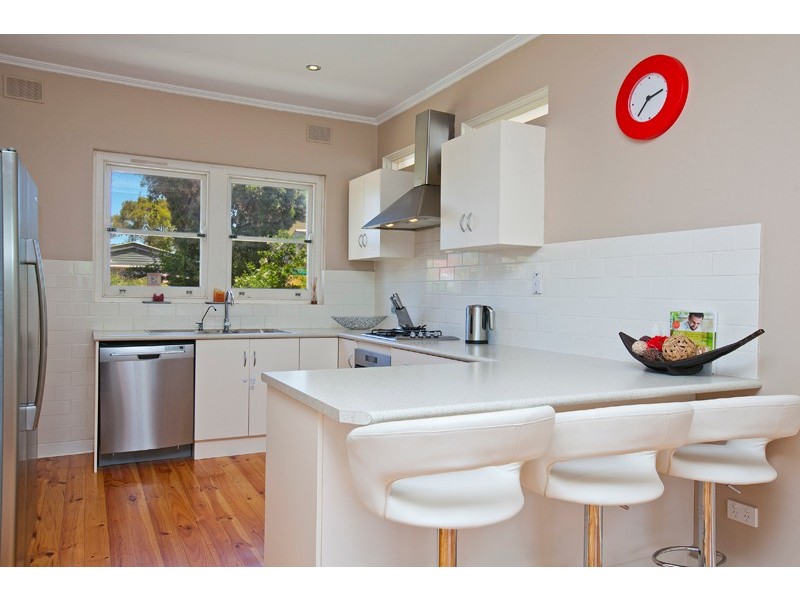 61 Jetty Street, Grange SA 5022